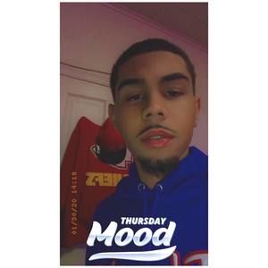 Meet your Posher, Selly